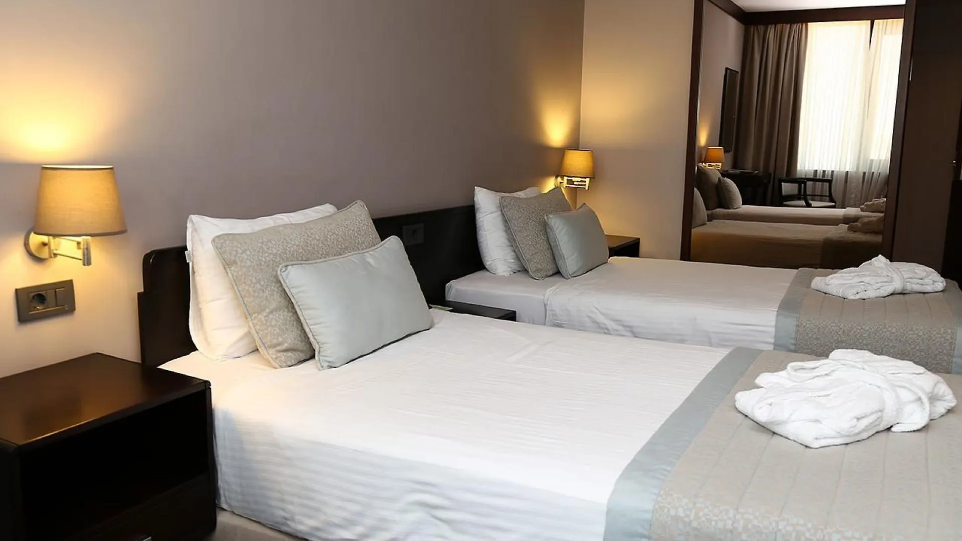 Marble Hotel Стамбул