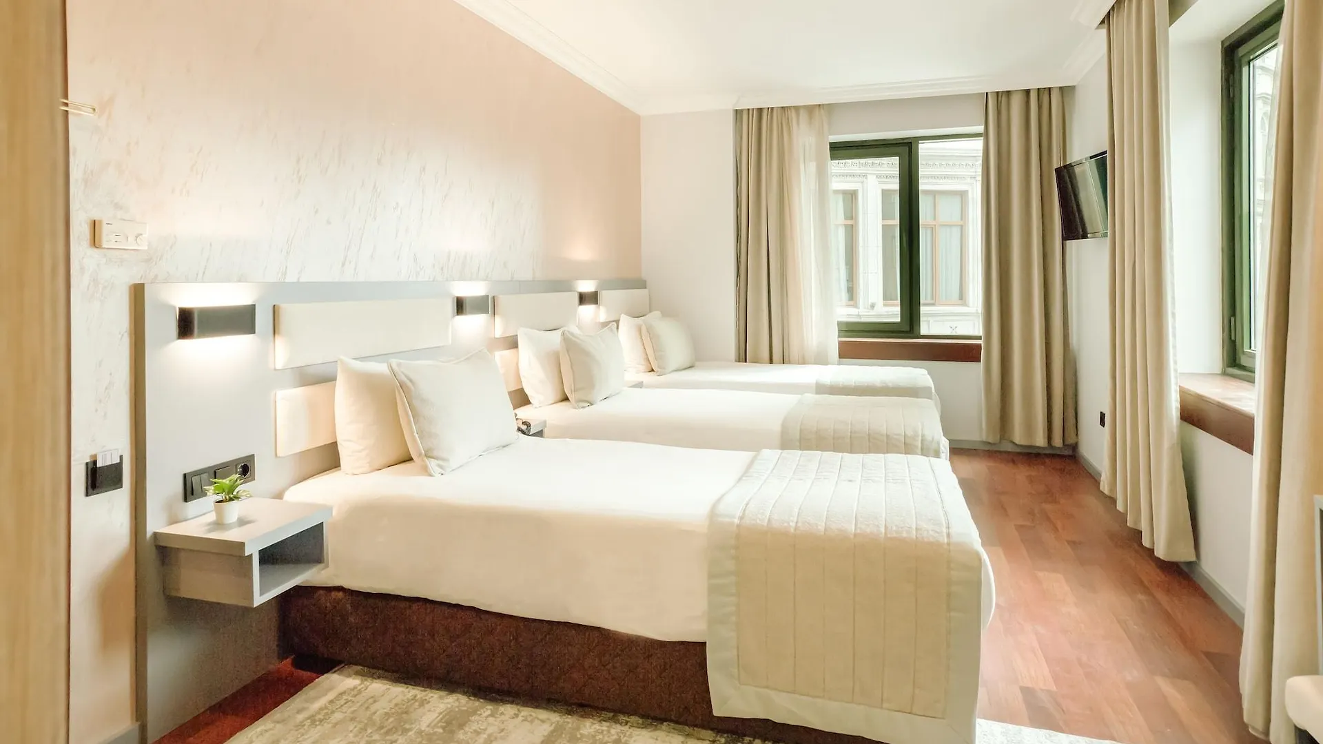 Marble Hotel Стамбул